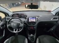 PEUGEOT 208 Style