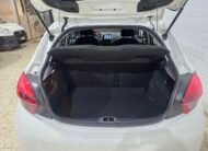 PEUGEOT 208 Style