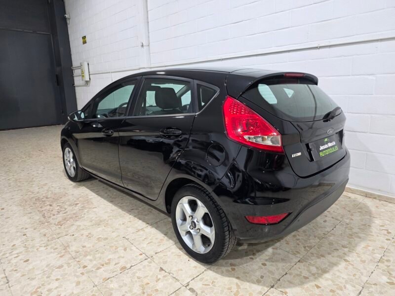 FORD Fiesta 1.4 tdci trend