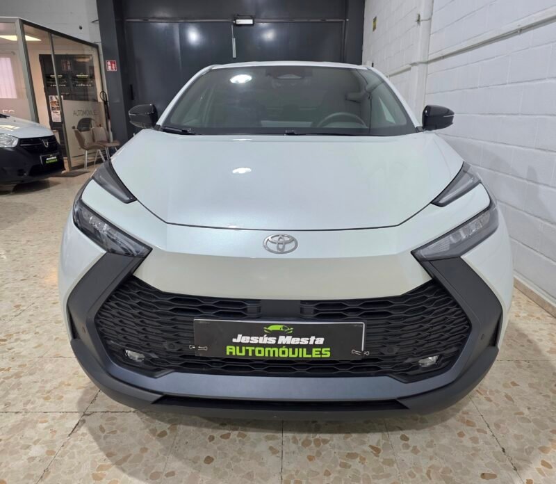 TOYOTA Chr advance