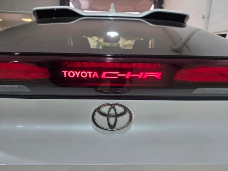 TOYOTA Chr advance