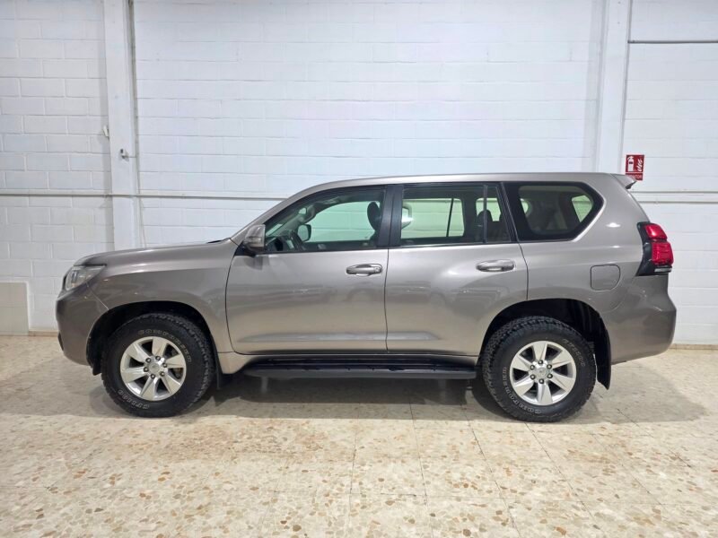 TOYOTA Land Cruiser 150 Vx automático 7 plazas