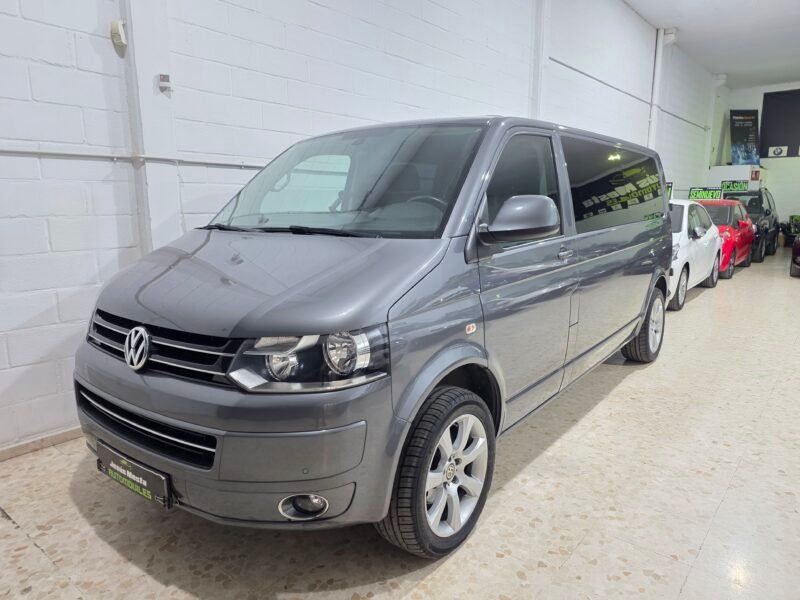 VOLKSWAGEN Transporter 2.0 tdi largo dsg 5 plazas