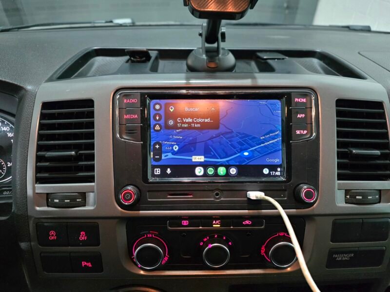 VOLKSWAGEN Transporter 2.0 tdi largo dsg 5 plazas