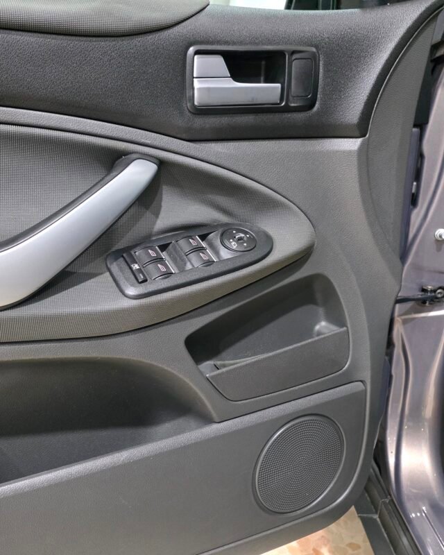 FORD Kuga 1.0 tdci trend