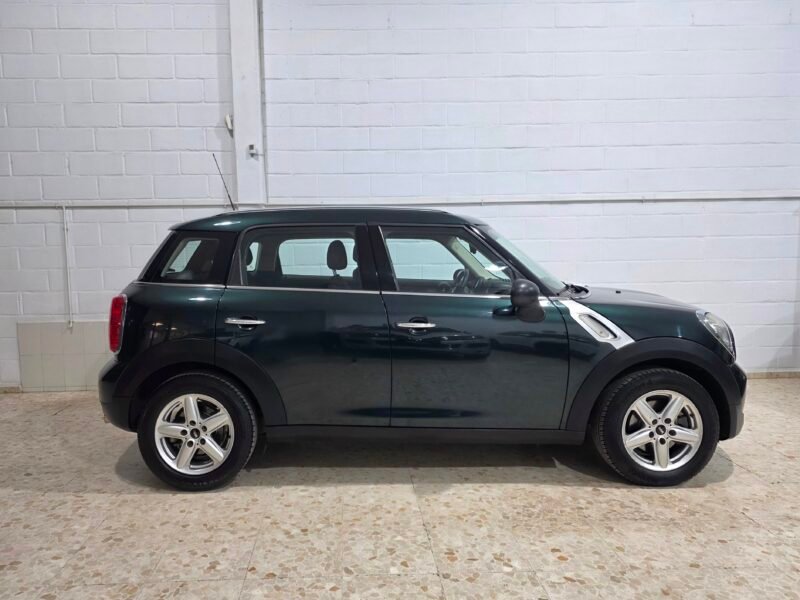 MINI COUNTRYMAN One D