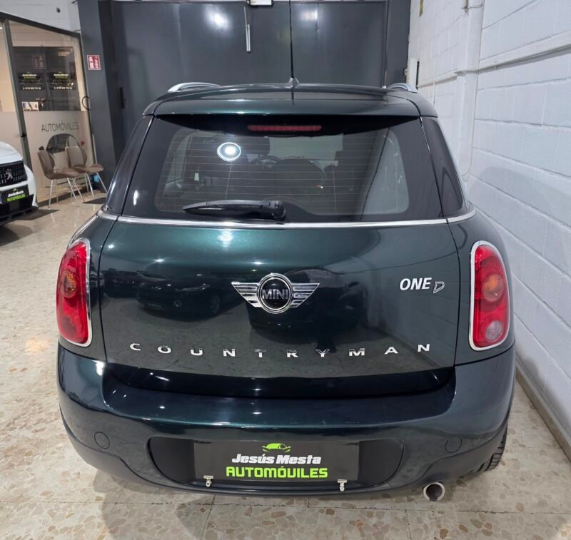 MINI COUNTRYMAN One D