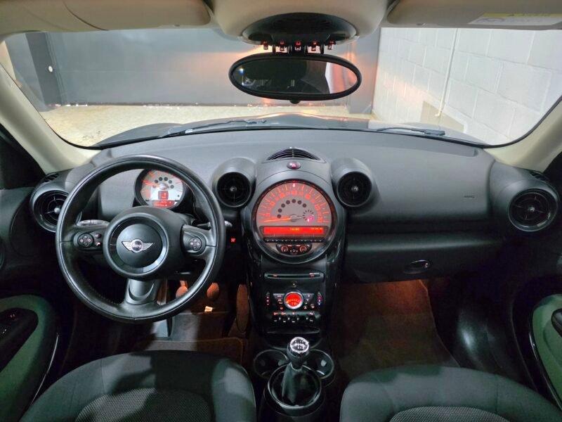 MINI COUNTRYMAN One D