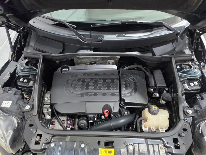 MINI COUNTRYMAN One D