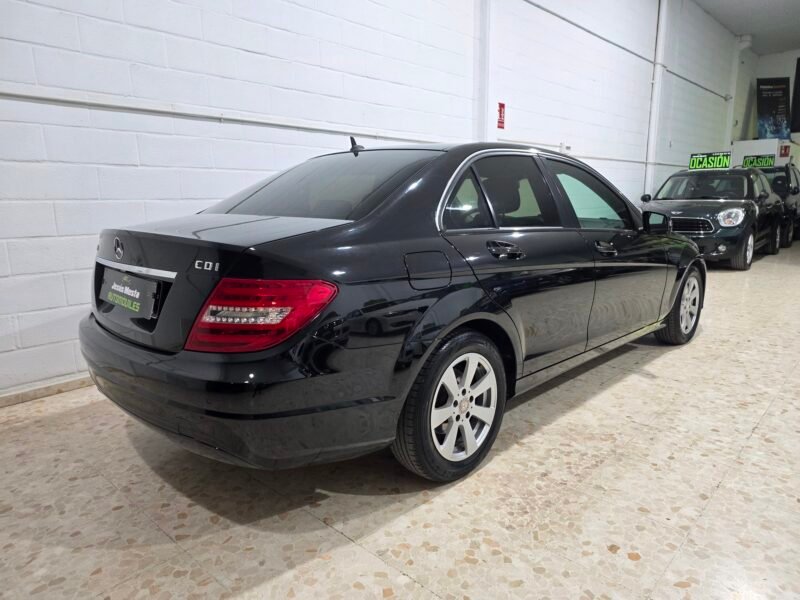 MERCEDES-BENZ C 200 cdi be