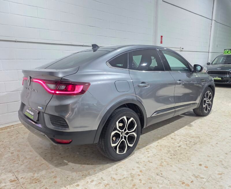 RENAULT ARKANA Zen hybrid