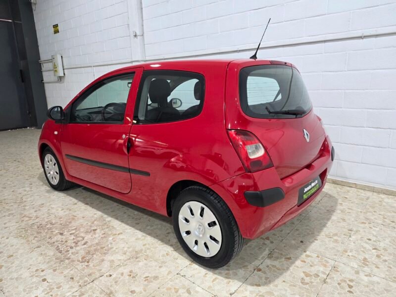 RENAULT Twingo Authentique