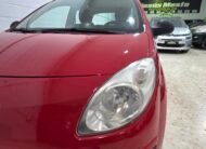 RENAULT Twingo Authentique