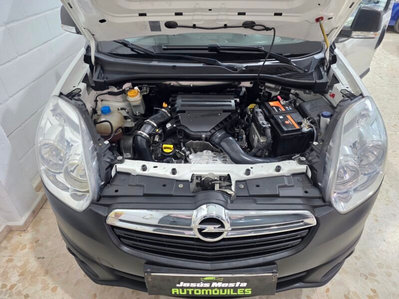 OPEL Combo Life cdti 5 plazas