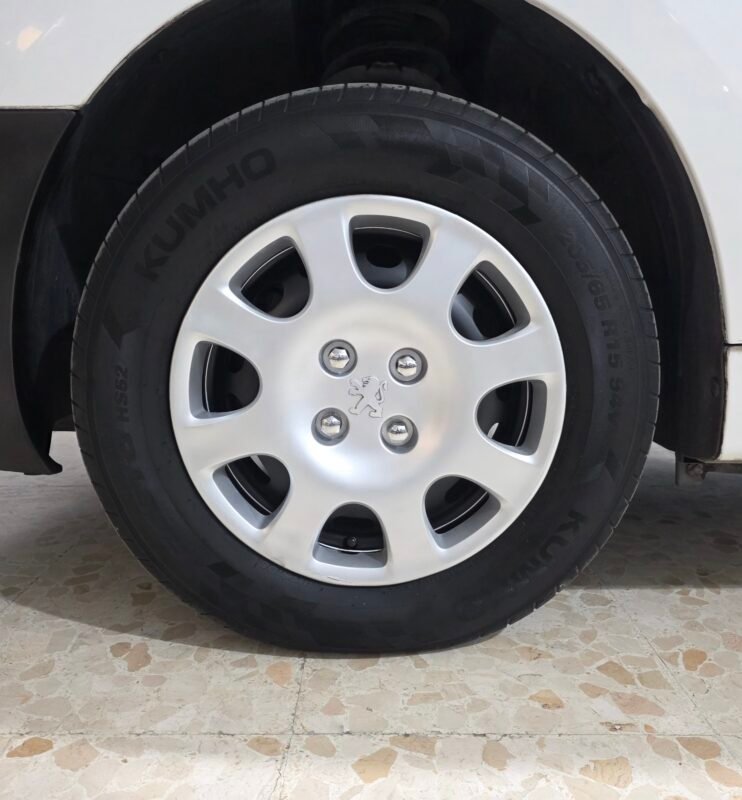 PEUGEOT Parnert 1.6 hdi