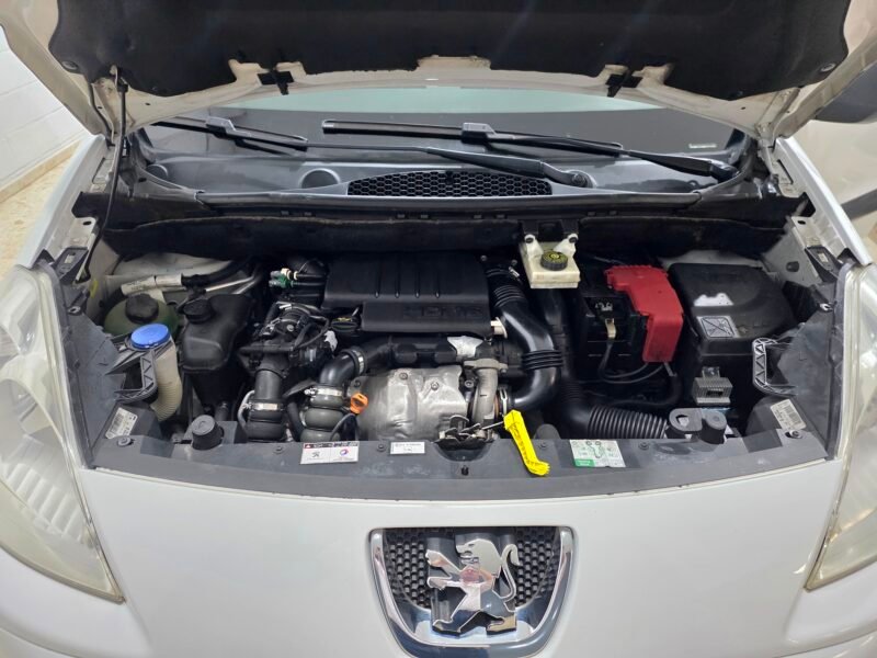 PEUGEOT Parnert 1.6 hdi