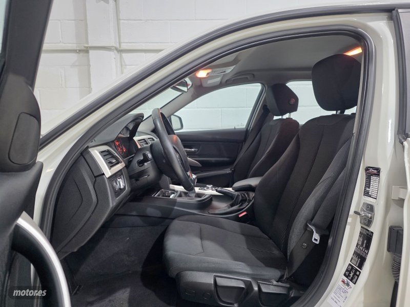 BMW Serie 3 318 d Xdrive touring