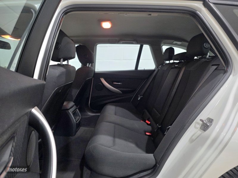 BMW Serie 3 318 d Xdrive touring