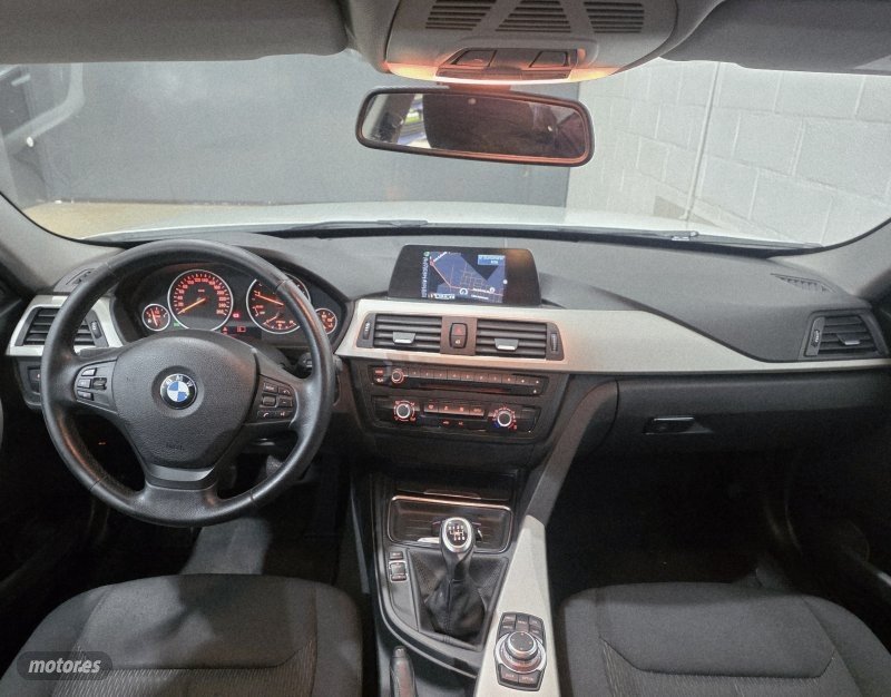 BMW Serie 3 318 d Xdrive touring