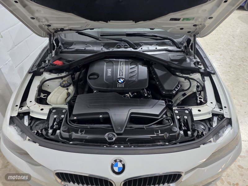 BMW Serie 3 318 d Xdrive touring
