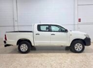 TOYOTA Hilux d4d doble cabina 4×4