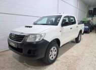 TOYOTA Hilux d4d doble cabina 4×4