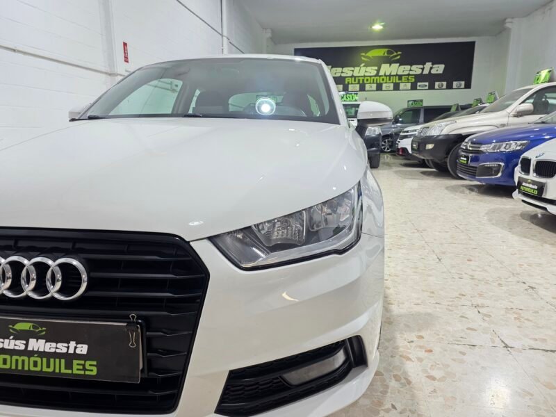 AUDI A1 1.6 tdi sline