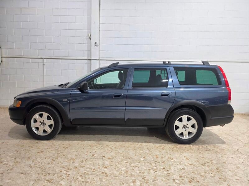 VOLVO Xc70 Momentum 4×4