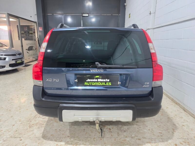 VOLVO Xc70 Momentum 4×4