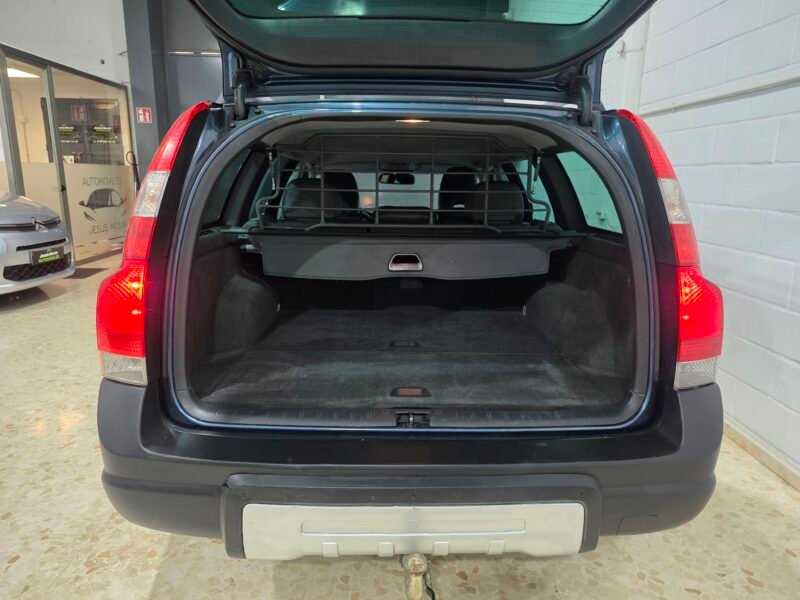 VOLVO Xc70 Momentum 4×4