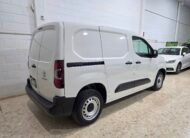 PEUGEOT Parnert 1.6 hdi Talla M