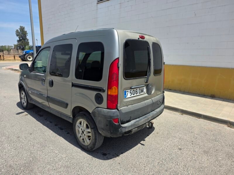 RENAULT Kangoo 1.9 dci 4×4
