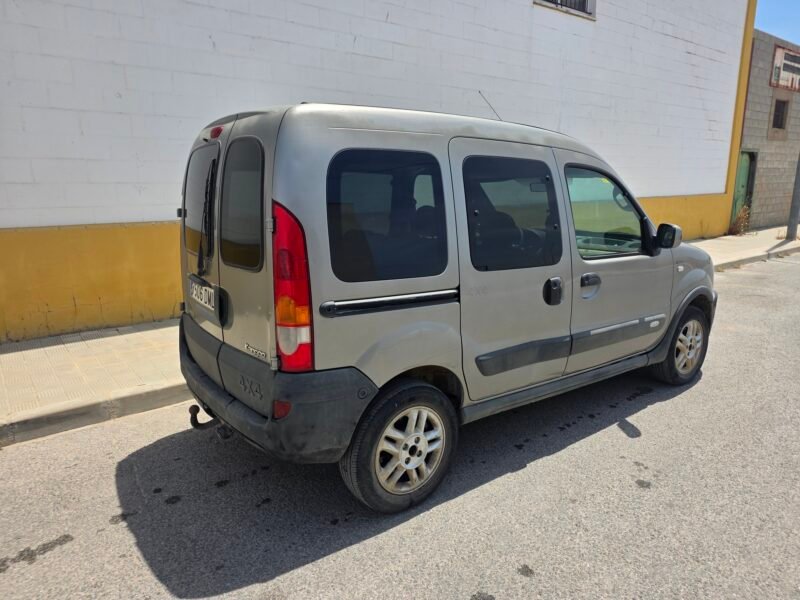 RENAULT Kangoo 1.9 dci 4×4