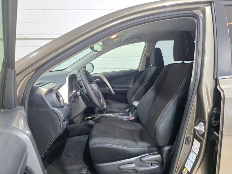 TOYOTA Rav4 Advance 4×4