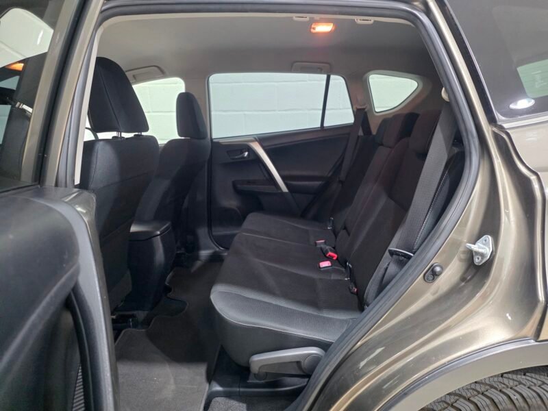 TOYOTA Rav4 Advance 4×4