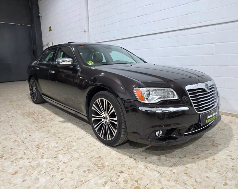 Lancia Thema 3.0 crdi limited