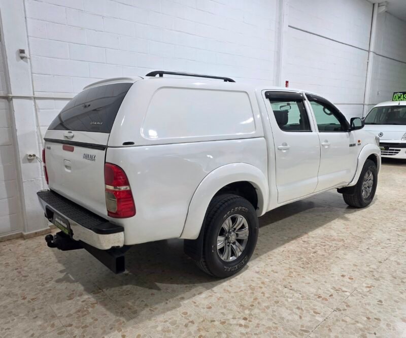 TOYOTA Hilux VX doble cabina d4d