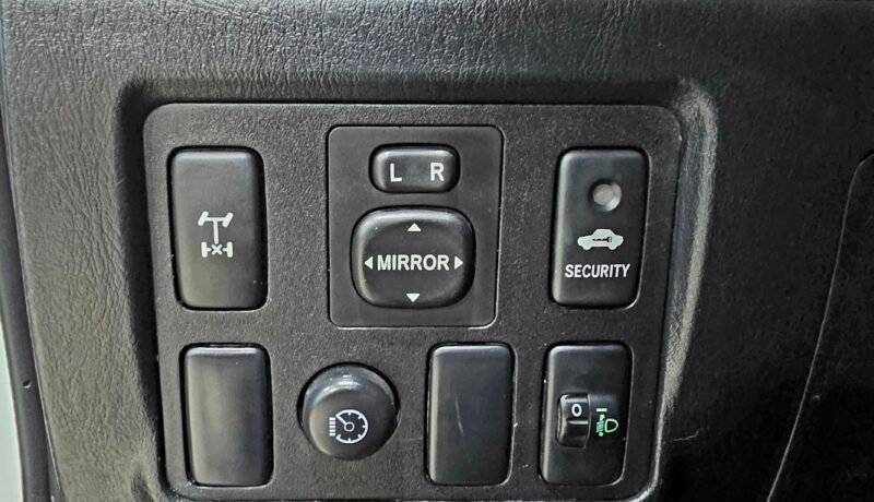 TOYOTA Hilux VX doble cabina d4d