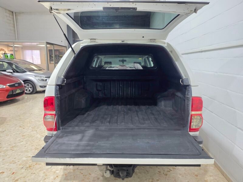 TOYOTA Hilux VX doble cabina d4d