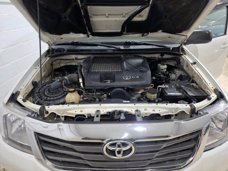 TOYOTA Hilux VX doble cabina d4d