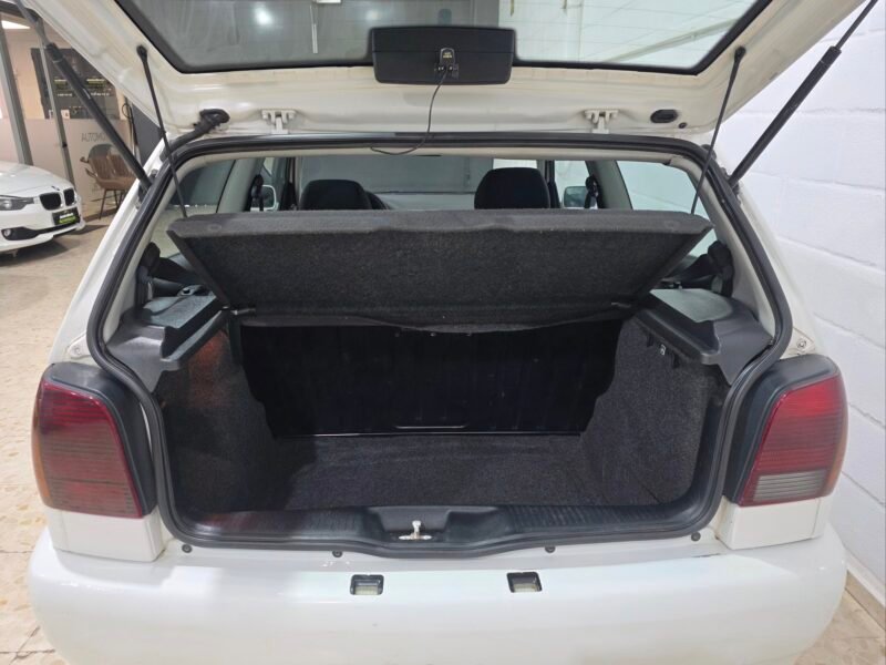 VOLKSWAGEN Polo 1.0 cc