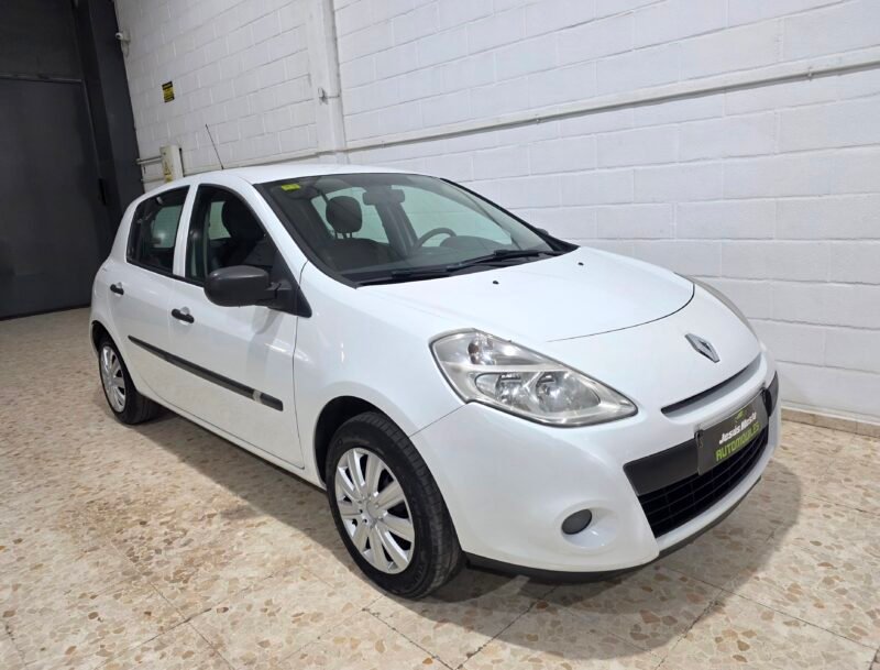RENAULT Clio 1.5 dci business