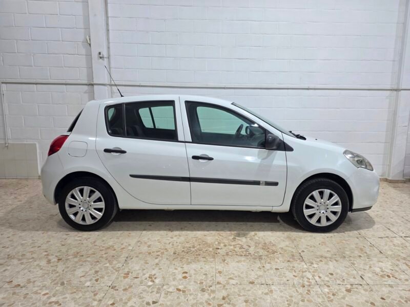 RENAULT Clio 1.5 dci business