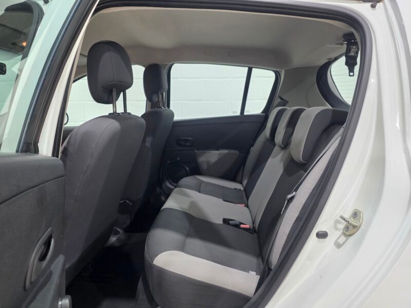 RENAULT Clio 1.5 dci business