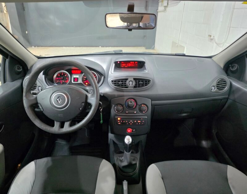 RENAULT Clio 1.5 dci business