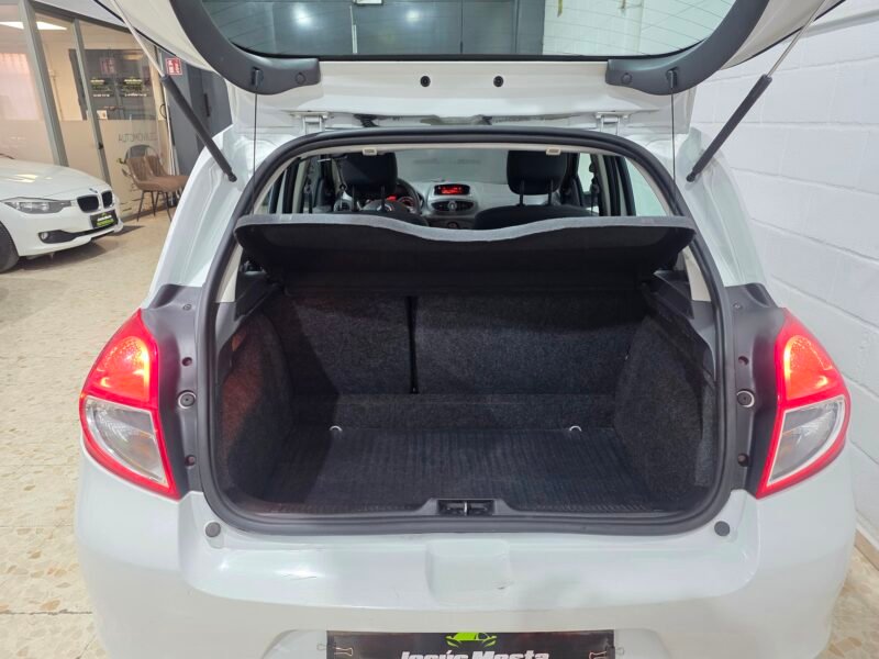 RENAULT Clio 1.5 dci business