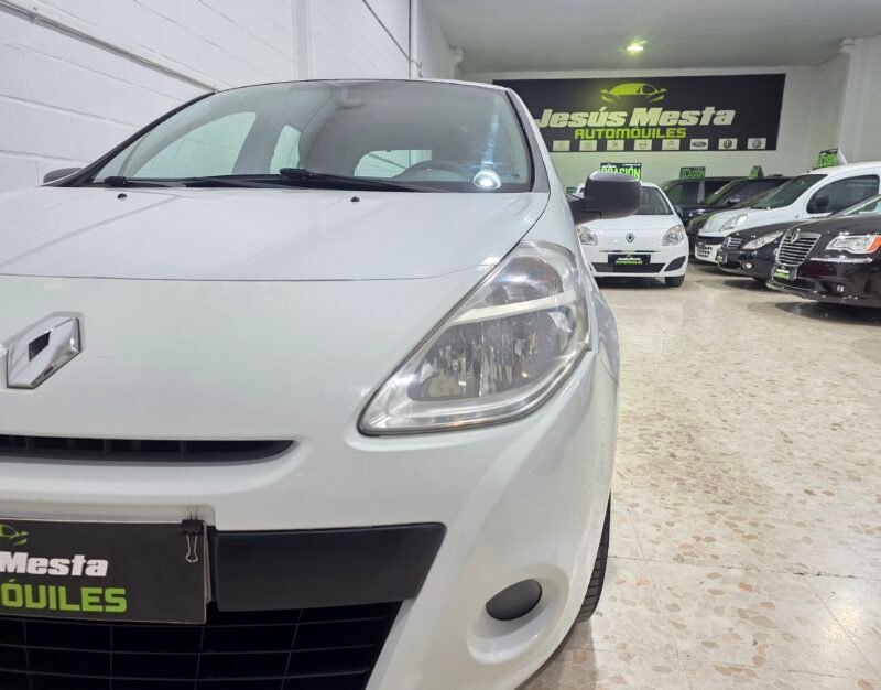 RENAULT Clio 1.5 dci business