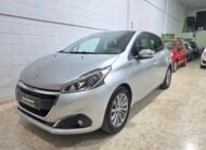 PEUGEOT 208 Style