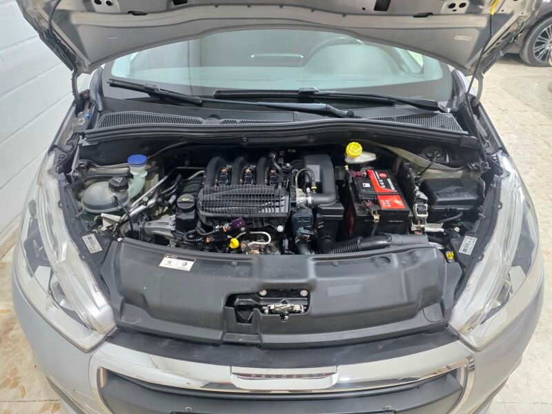 PEUGEOT 208 Style