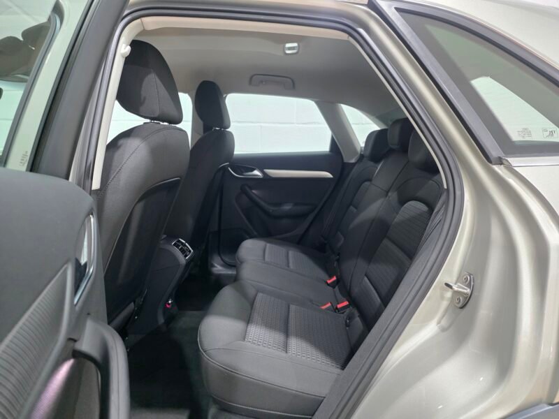 AUDI Q3 2.0 tdi ultra